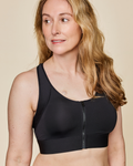 Closure Sports Bra - Black